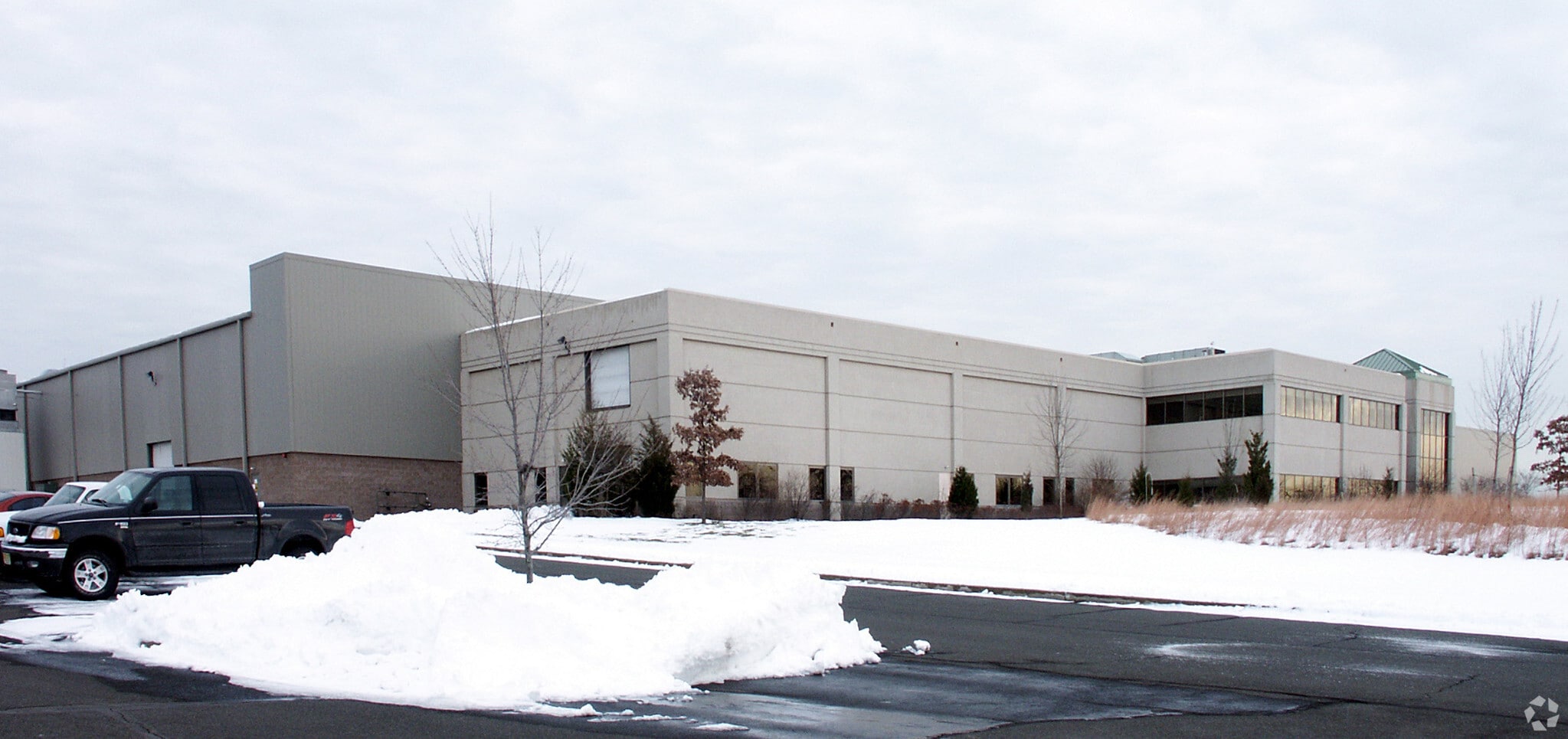 100 Aspen Hill Rd, Somerville, NJ for Rent