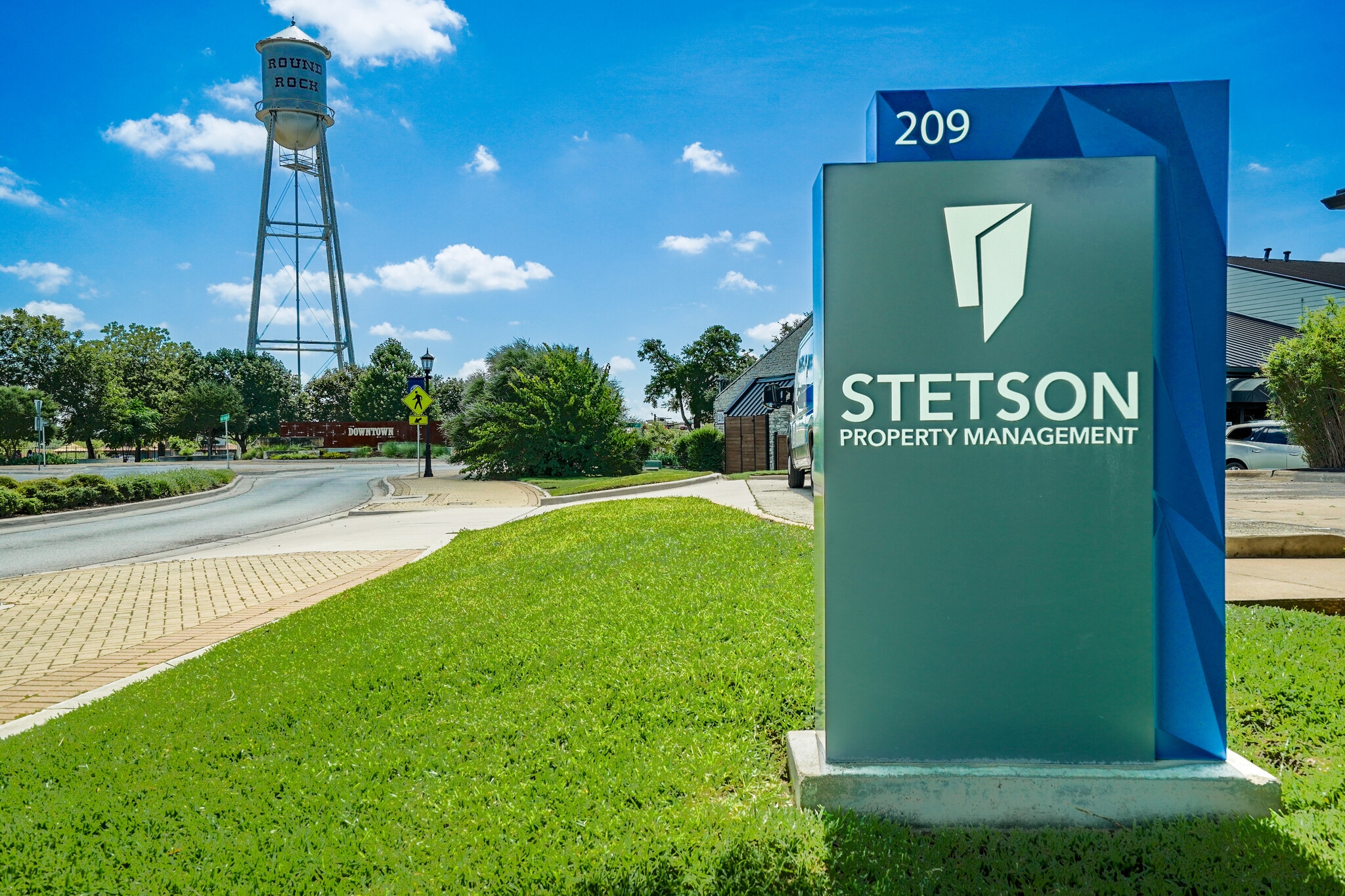 209 Round Rock Ave, Round Rock, TX for Rent