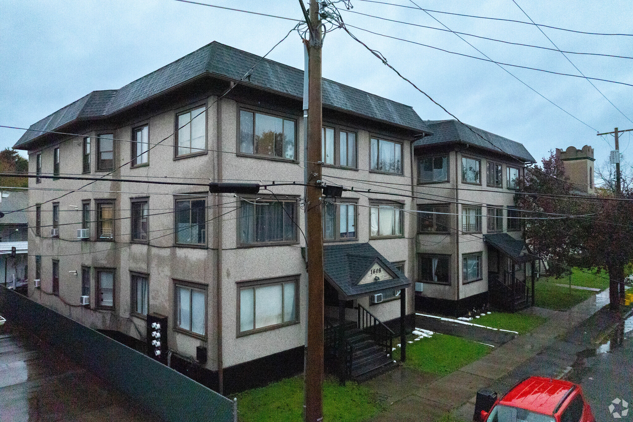 408 Roosevelt Ave, Endicott, NY for Sale