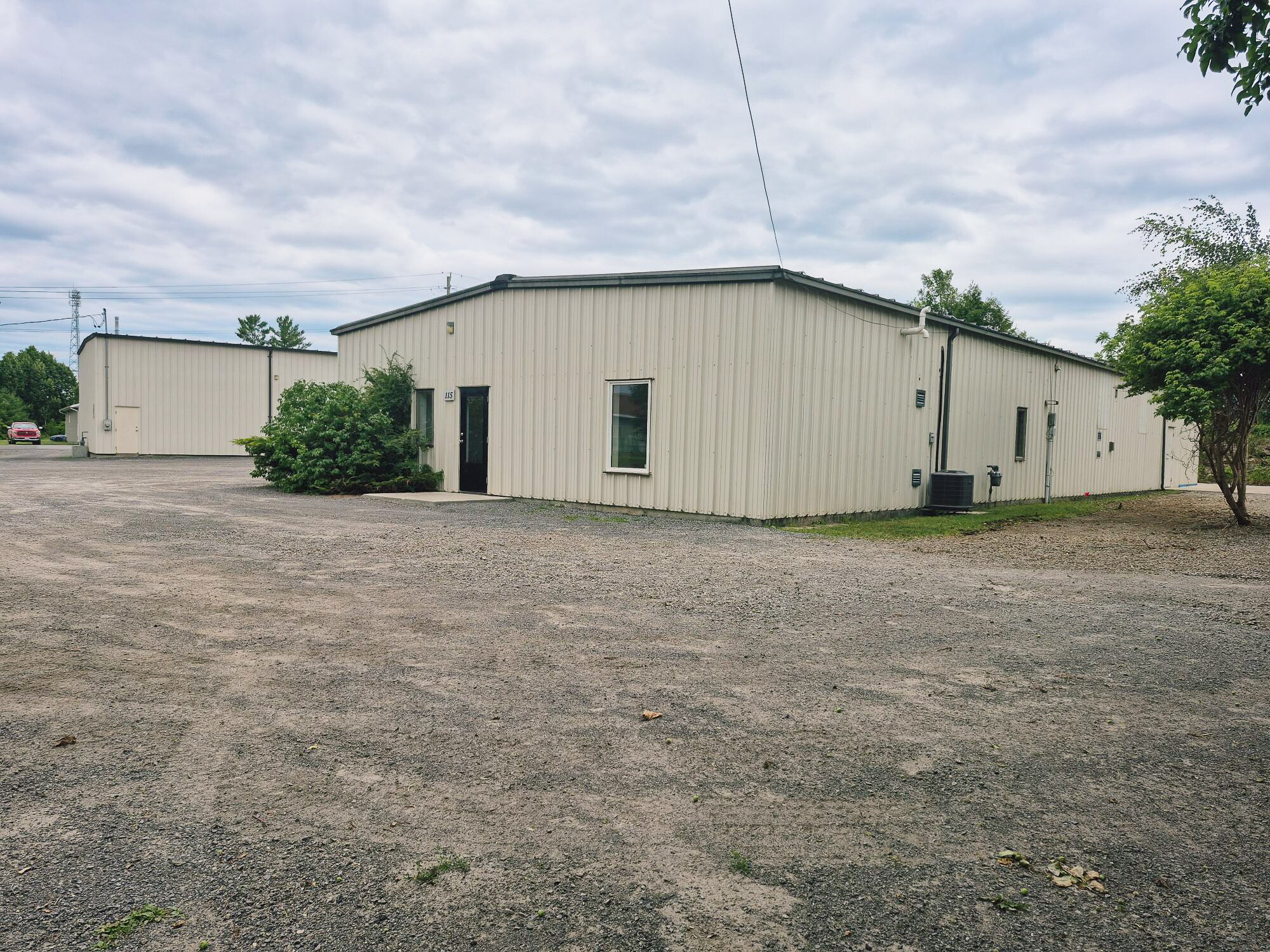 115 Industrial Av, Carleton Place, ON for Sale