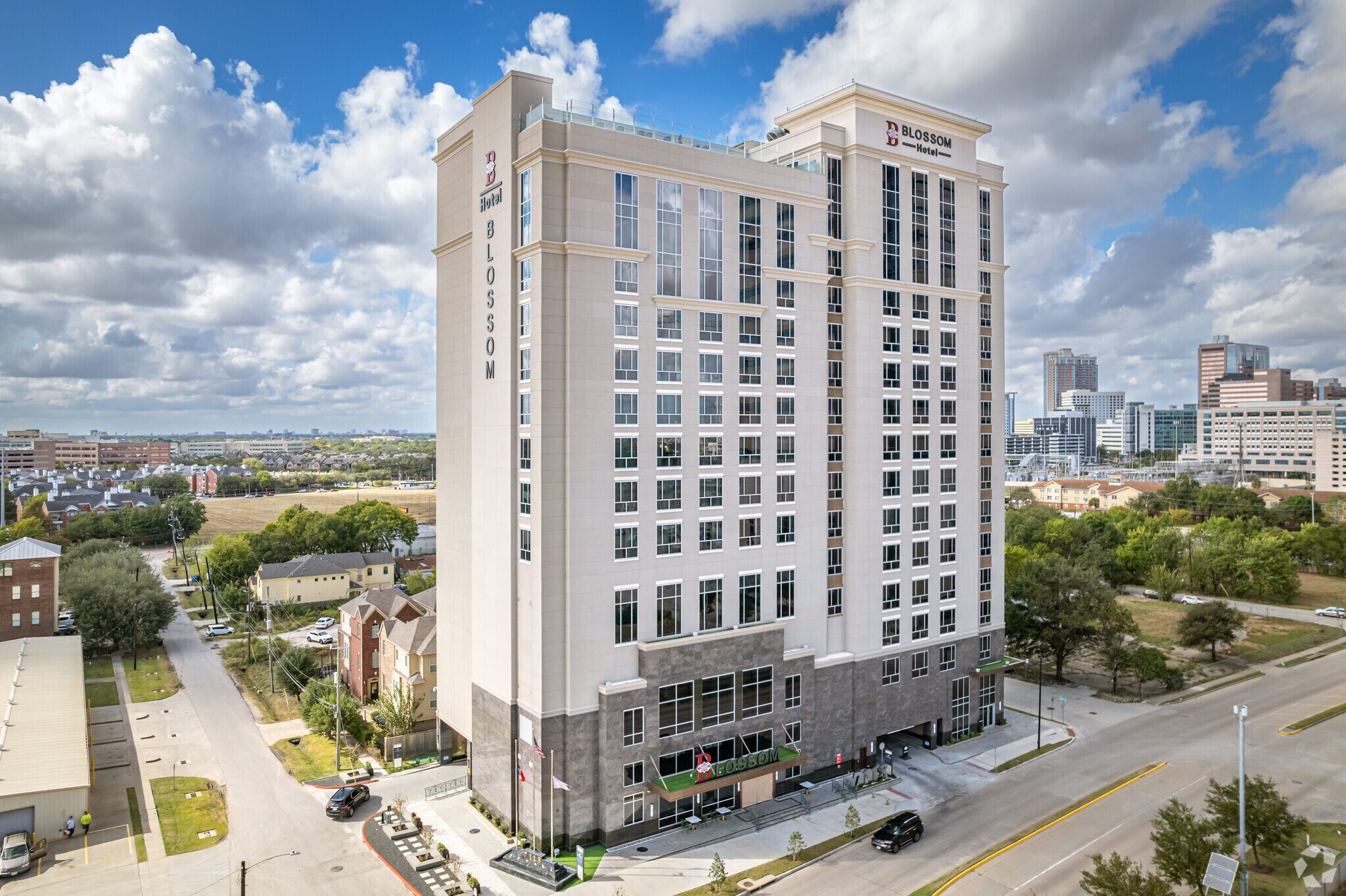 7118 Bertner Ave, Houston, TX for Rent