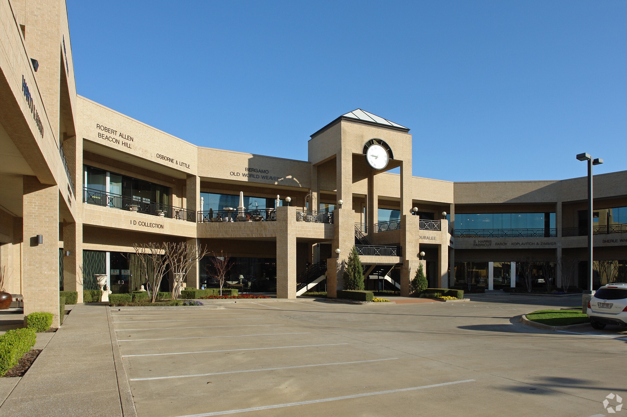 1250 Slocum St, Dallas, TX for Rent