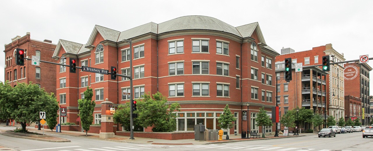 1020 Broadway St, Kansas City, MO for Rent