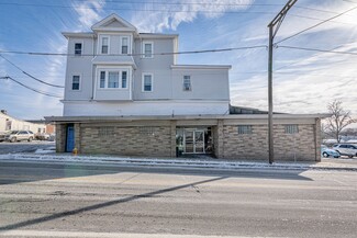 Tiverton, RI Storefront Retail/Residential - 42-46 Main Rd