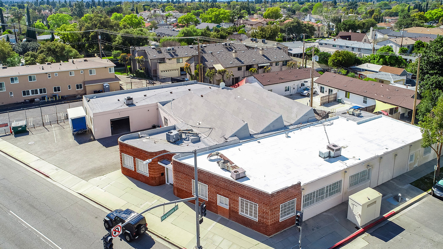 2101 W Olive Ave, Burbank, CA for Sale