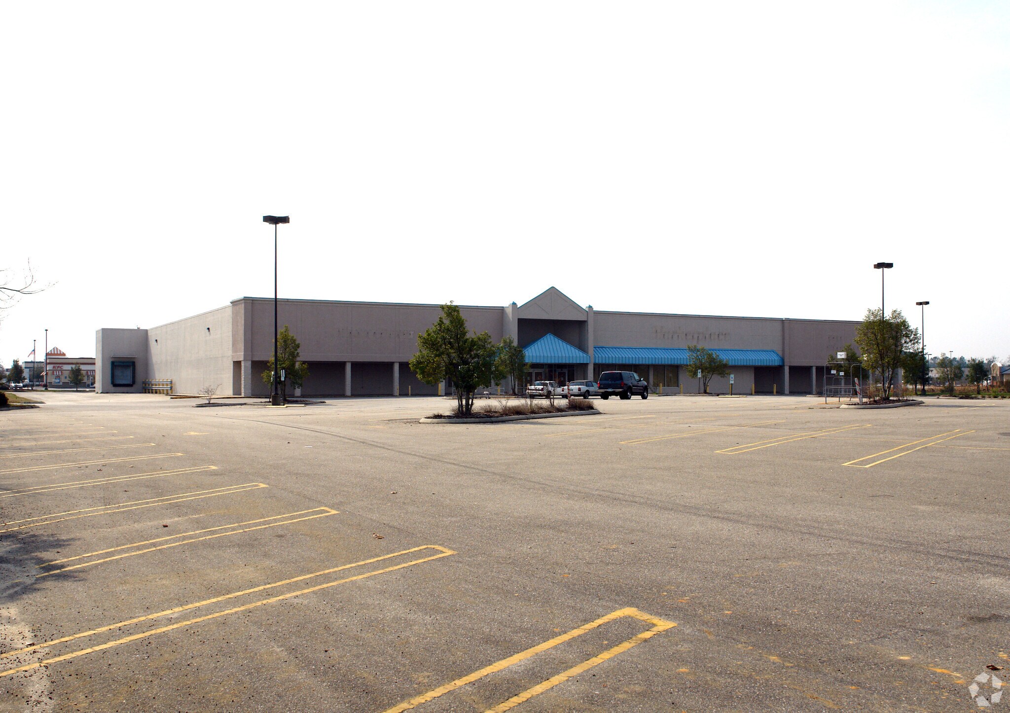 139 Westfield St Hartsville, SC 29550 Retail Property for Sale on