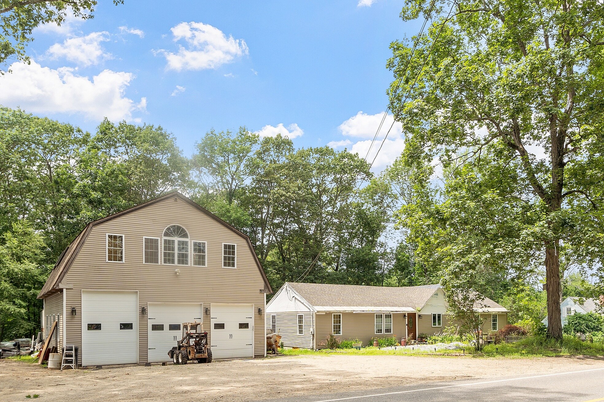 199 Center Depot Rd, Charlton, MA for Sale