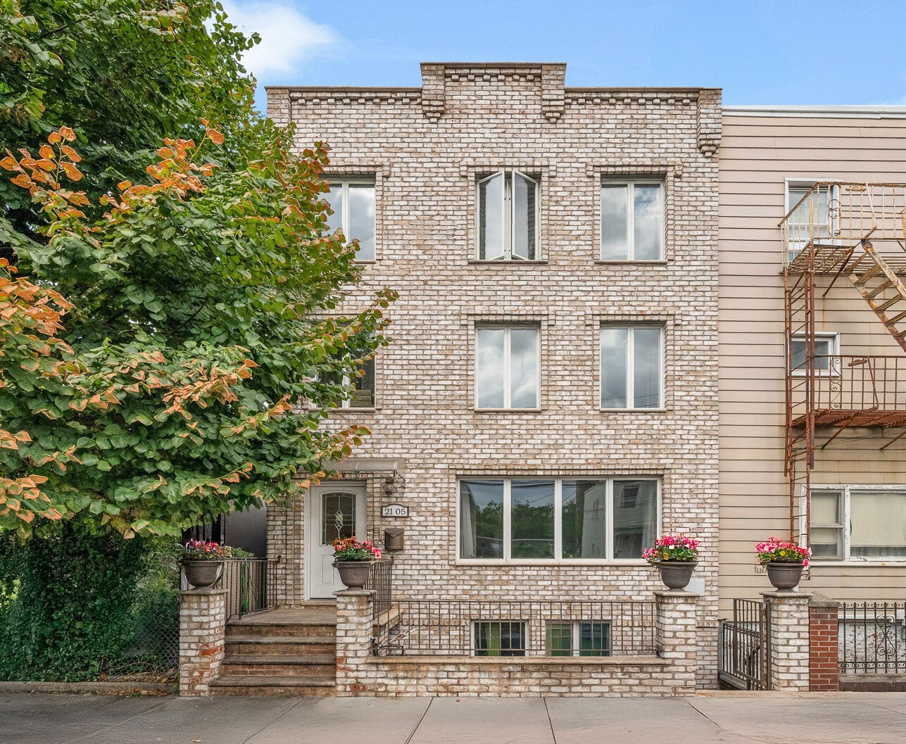 2105 33rd Ave, Astoria, NY for Sale