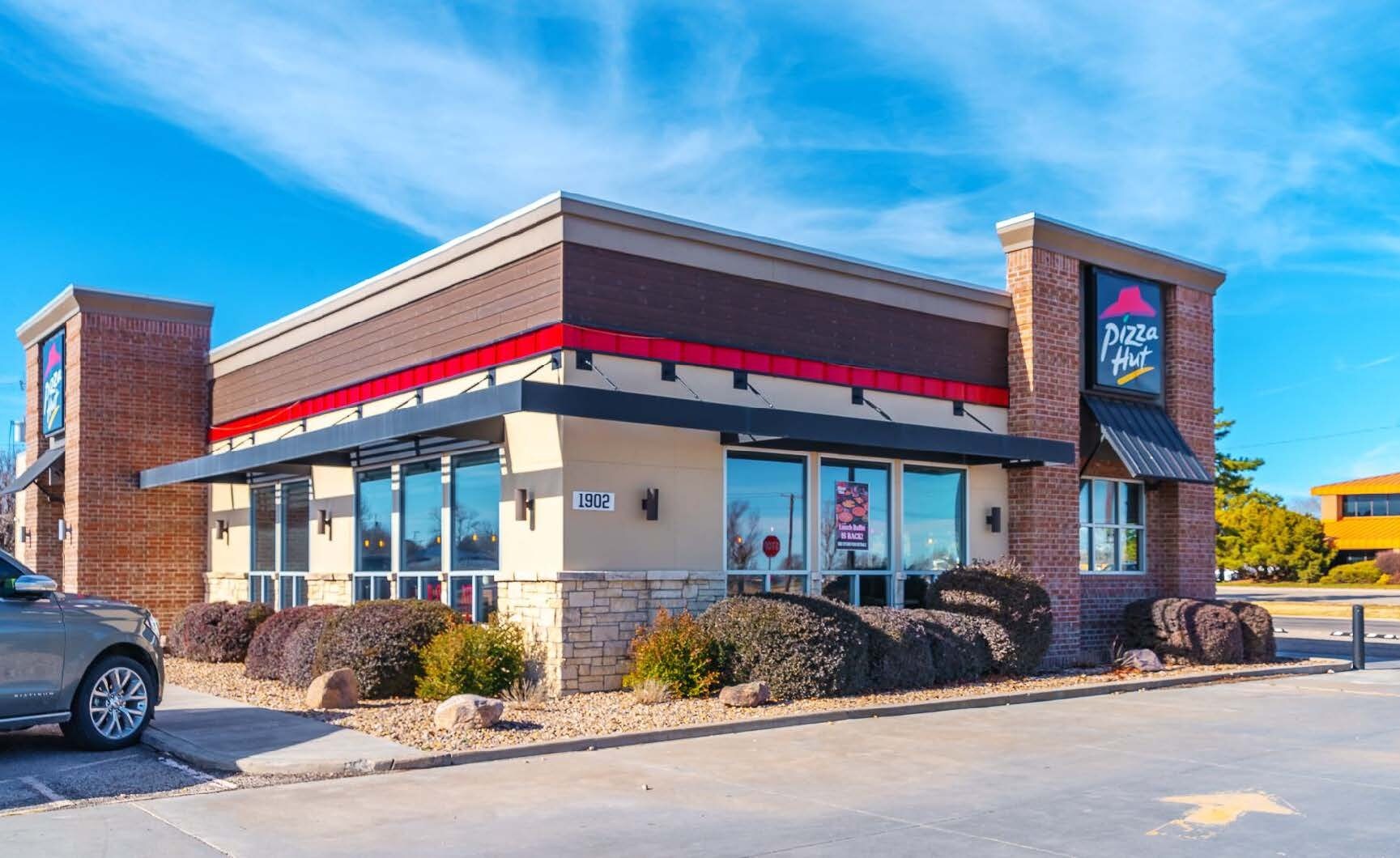 1902 S Main St, Perryton, TX for Sale