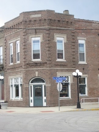 122 E Ctr ST  