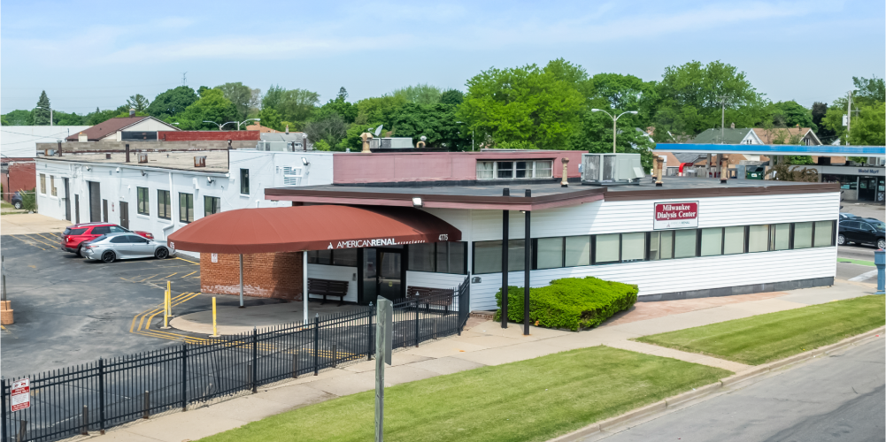 4775 N Green Bay Ave, Milwaukee, WI for Sale