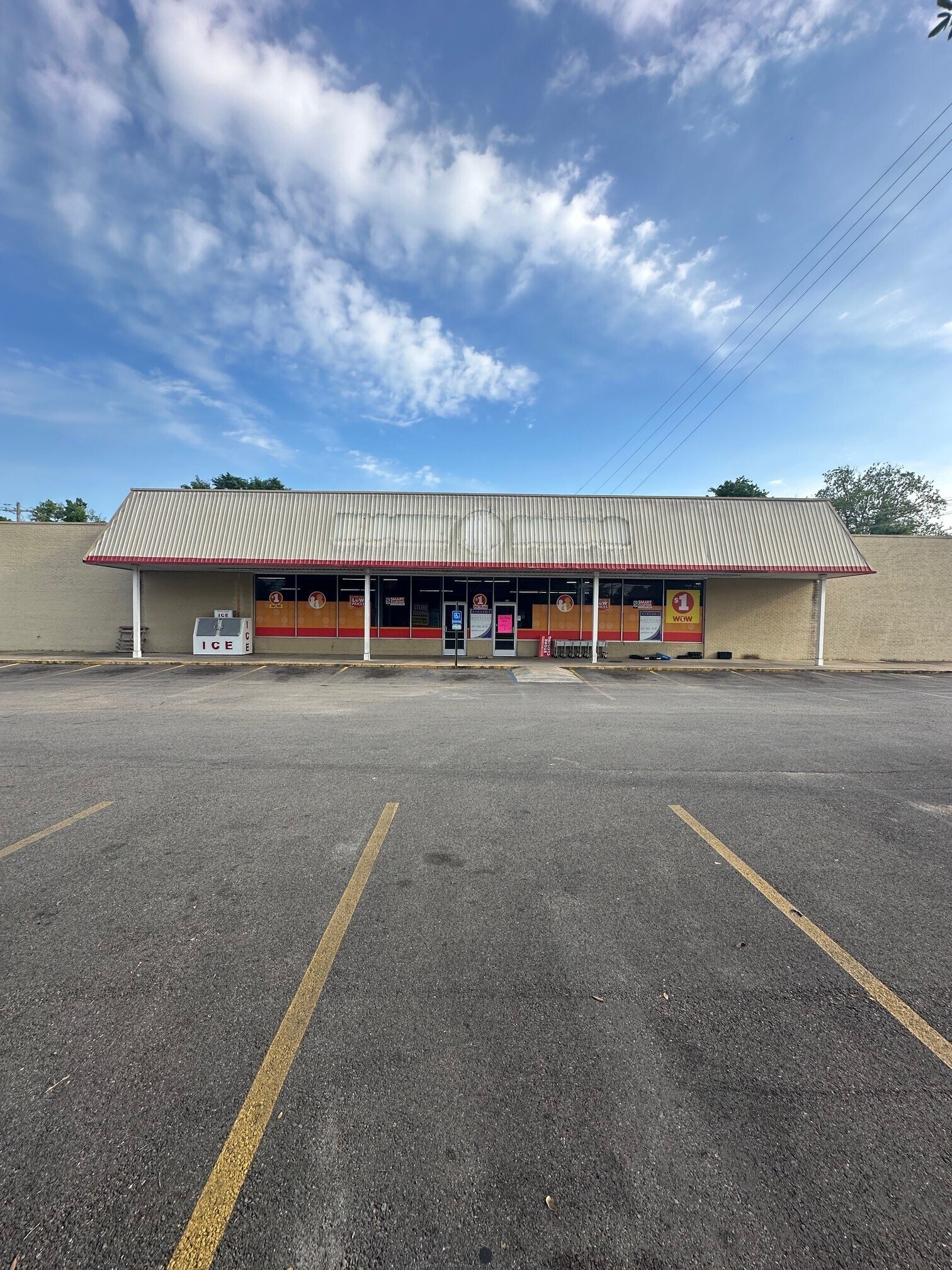 1412 Main St Columbus, MS 39701 Retail Property for Lease on