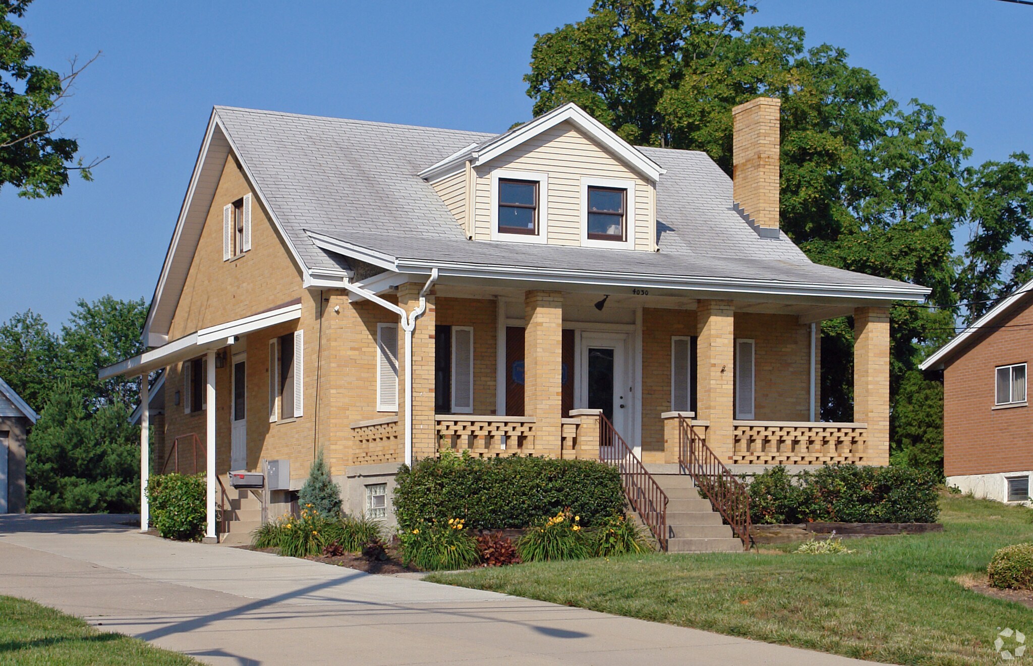 4030 Alexandria Pike, Newport, KY for Rent