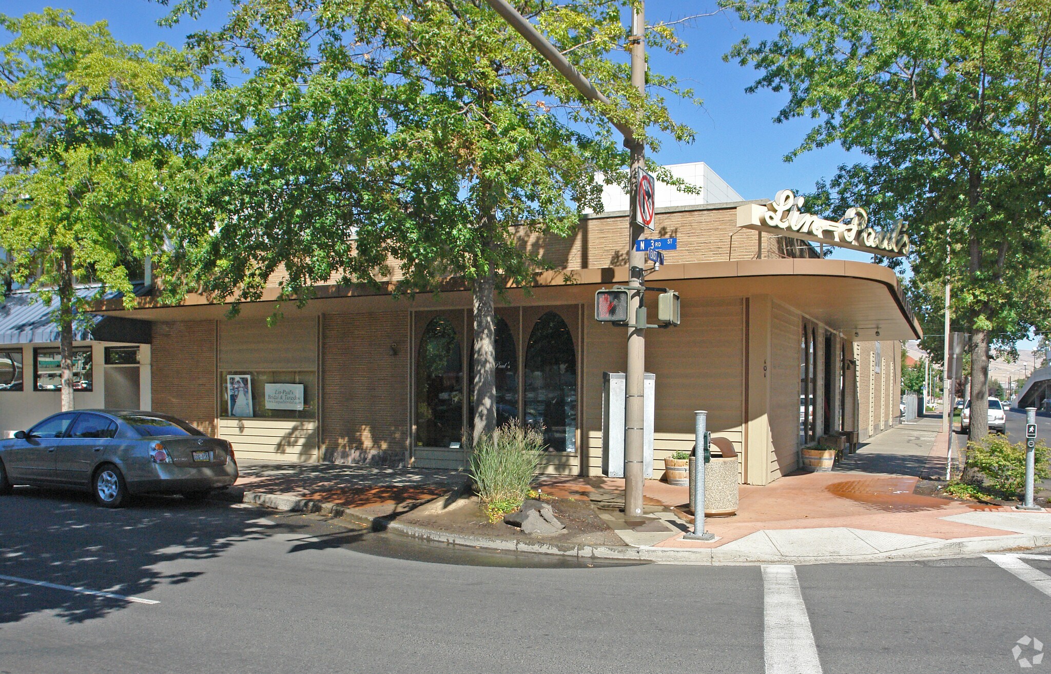 101 N 3rd St, Yakima, WA for Sale