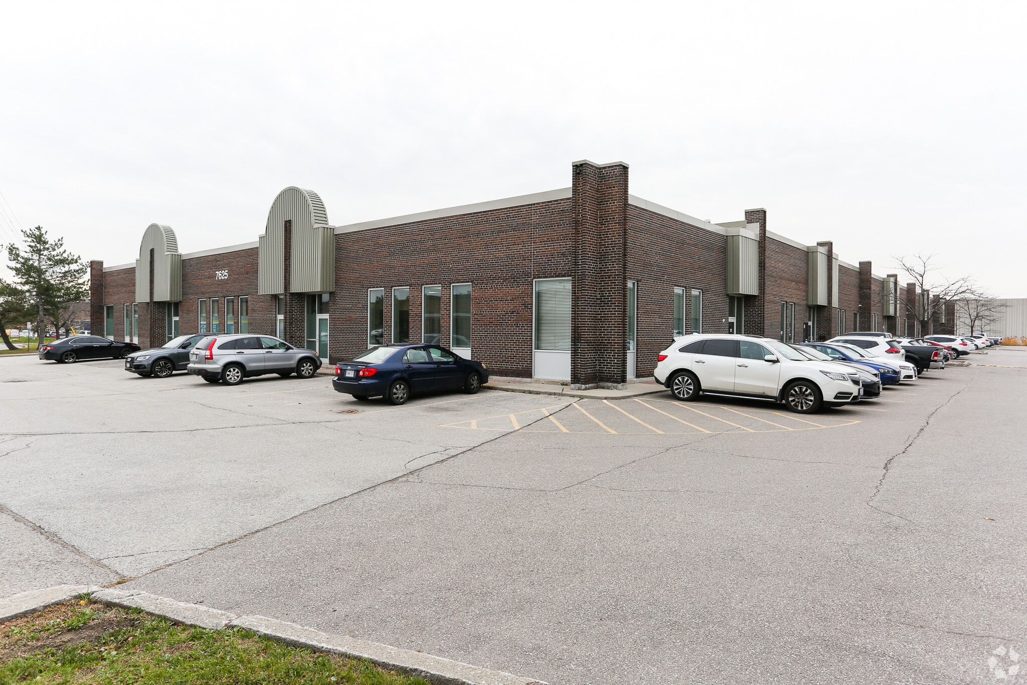 7625 Kimbel St, Mississauga, ON for Rent