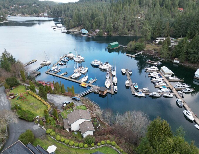 12695 Sunshine Coast Hwy, Madeira Park, BC for Sale