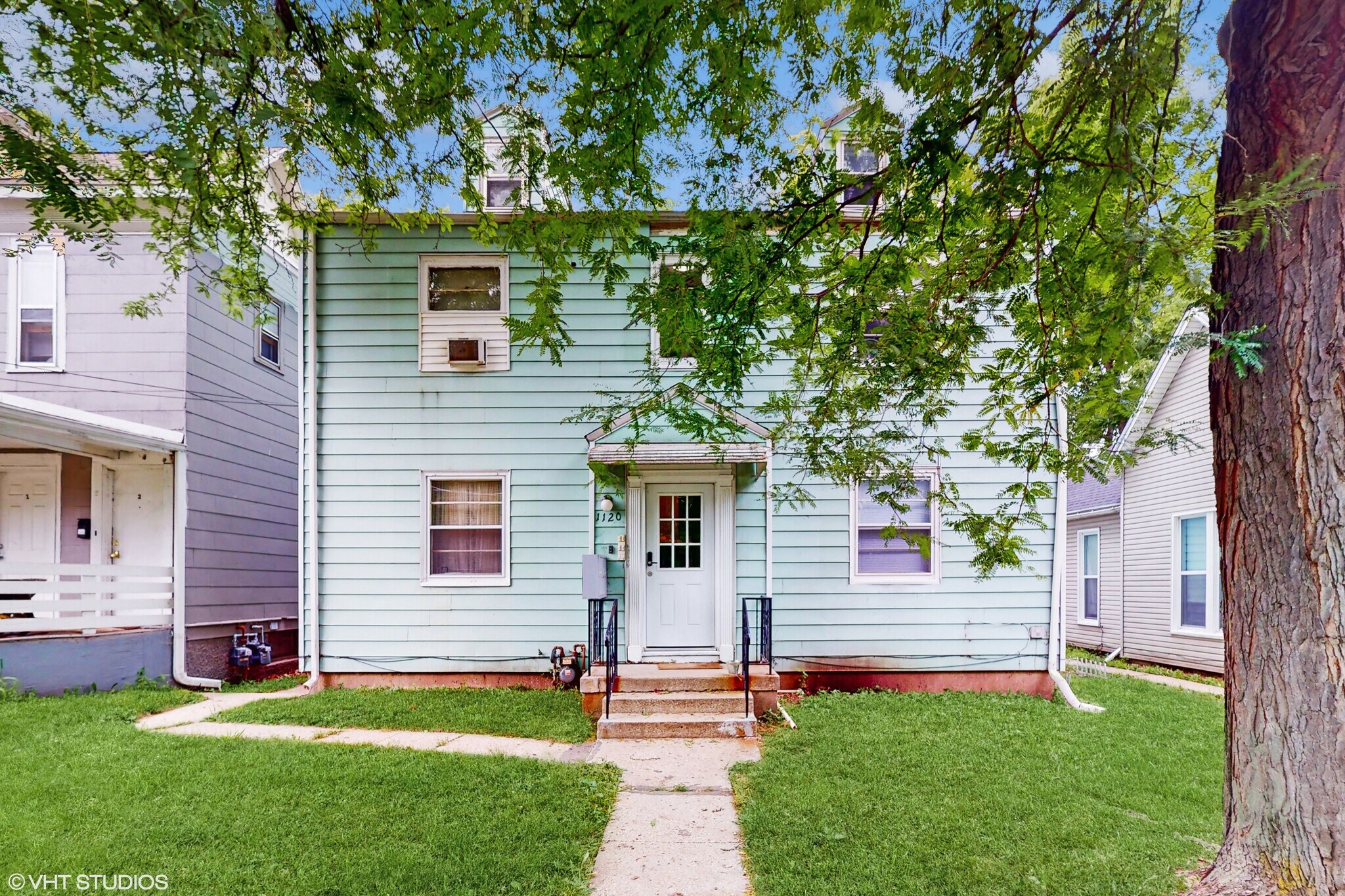 1120 23rd St, Des Moines, IA for Sale