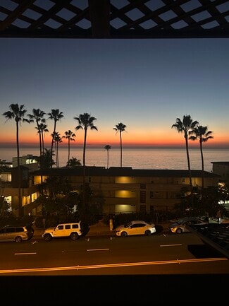 Laguna Beach, CA Office - 653 Ramona Ave - Office/Live-Work