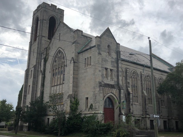 303 W 34th St, Norfolk, VA for Sale