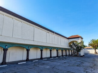 Inglewood, CA Storefront Retail/Office - 945 S Prairie Ave
