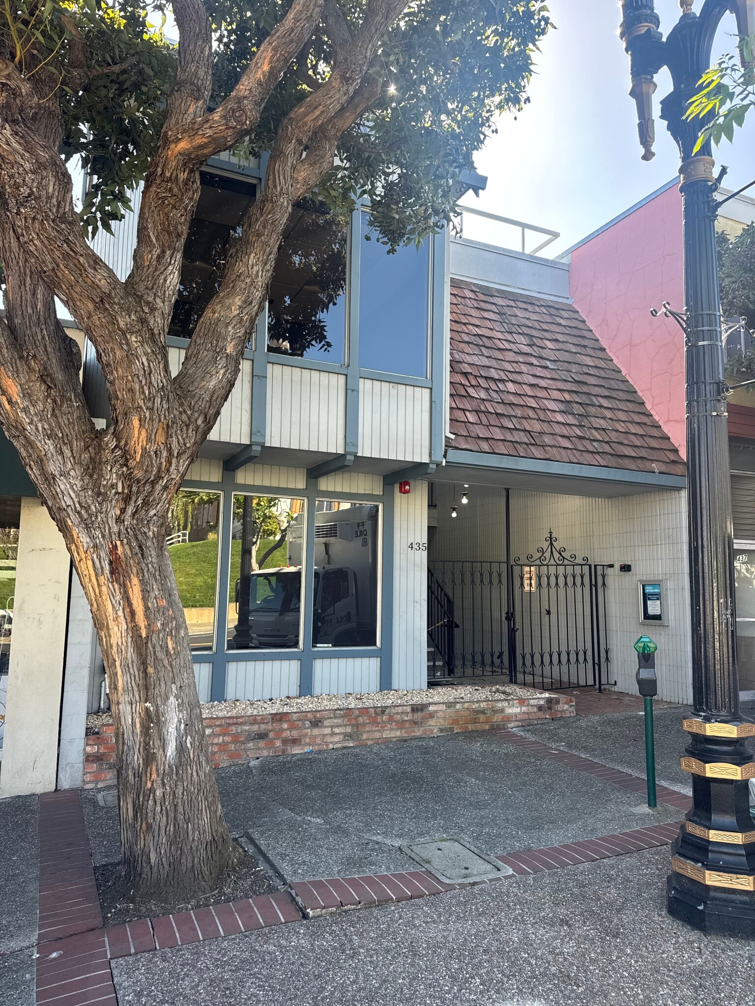 435 Grand Ave, South San Francisco, CA for Sale