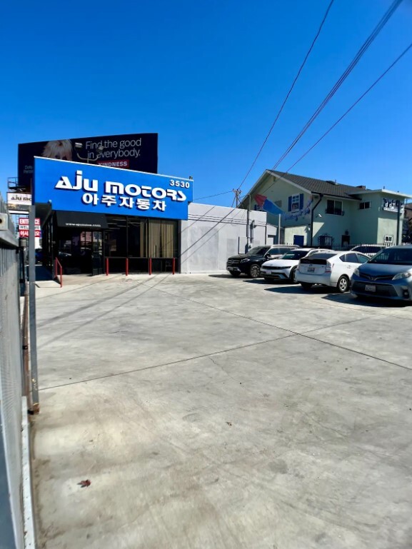 3530 W Olympic Blvd, Los Angeles, CA for Rent