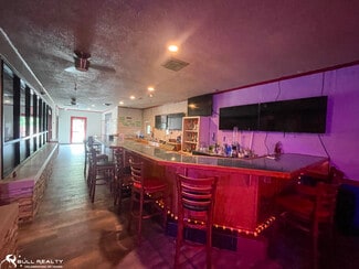 Forsyth, GA Retail - 1182 GA Highway 83 S