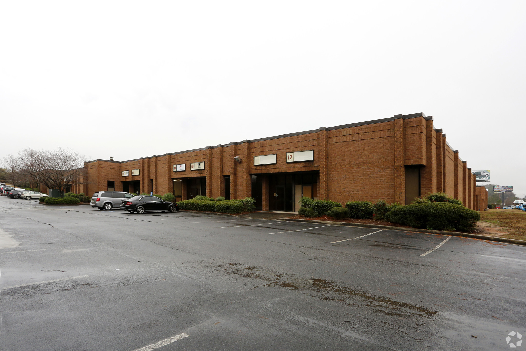 869 Pickens Industrial Dr, Marietta, GA for Rent