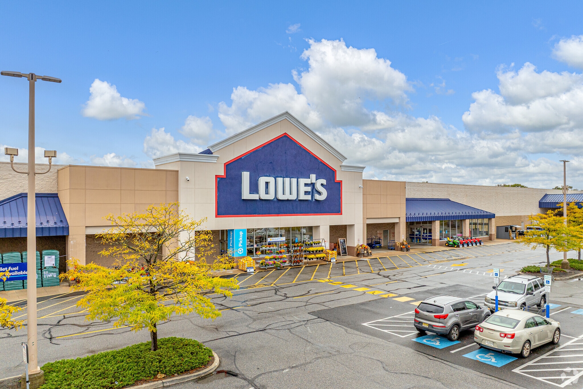 122 W Oak Ave, Lawnside, NJ for Sale