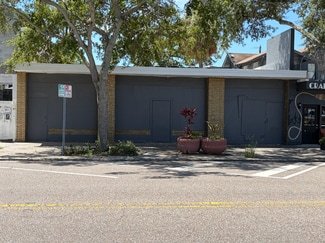 Saint Petersburg, FL Retail - 2744 Central Ave