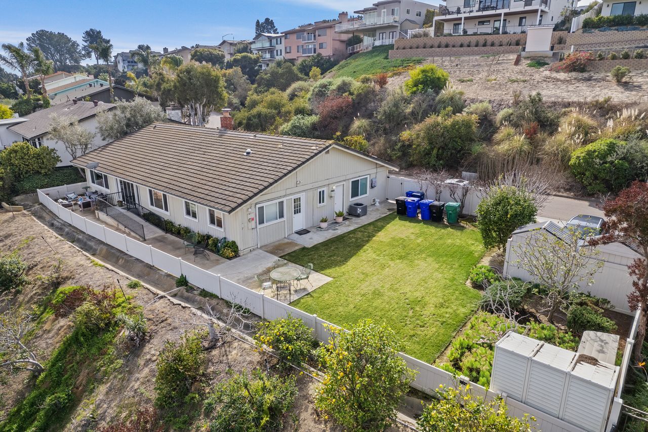 5720 Desert View Dr, La Jolla, CA for Sale
