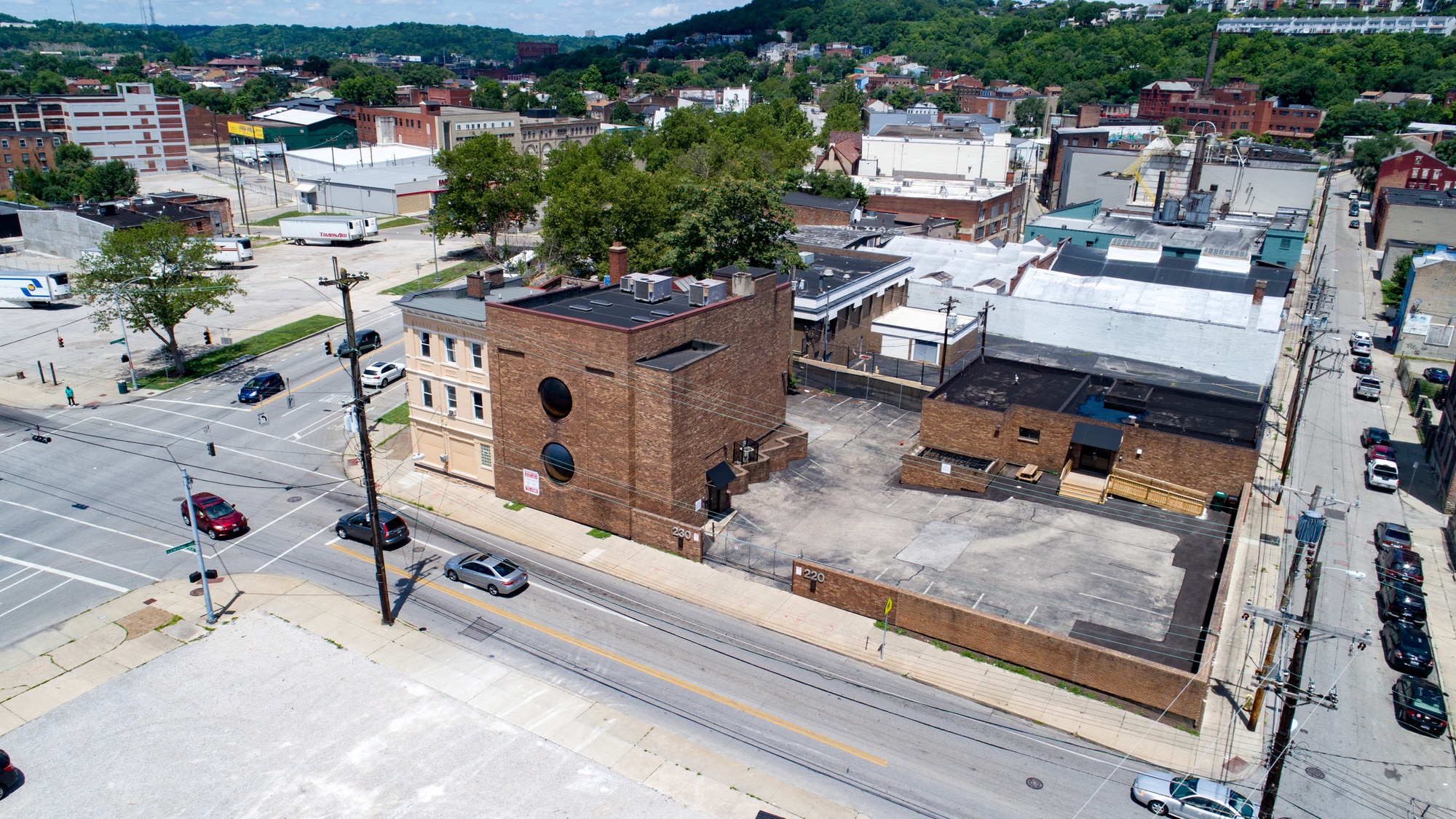 220 Findlay St, Cincinnati, OH for Rent