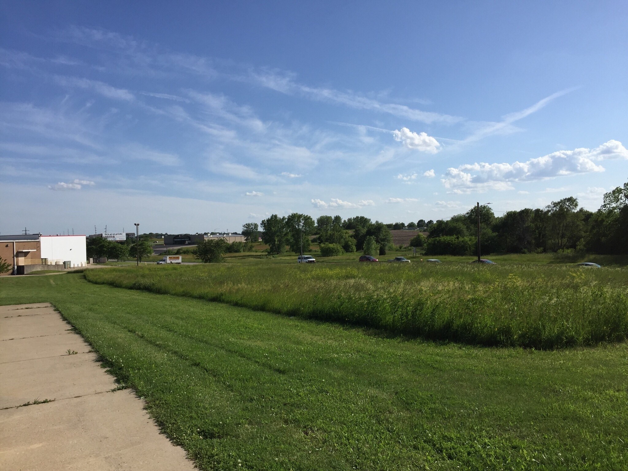 2335 Wiley Blvd SW, Cedar Rapids, IA for Sale