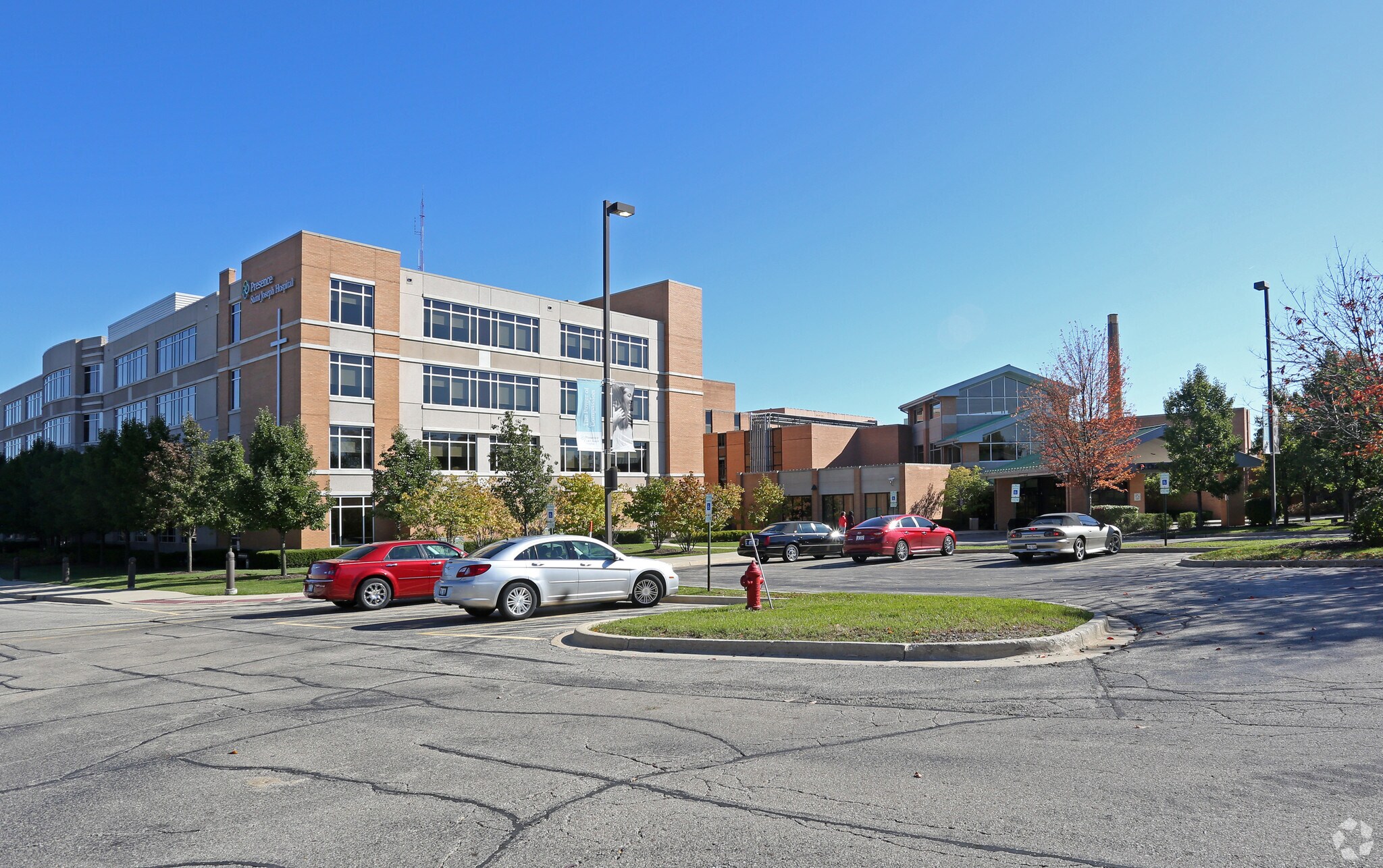 1975 Lin Lor Ln Elgin, IL 60123 Office Property for Lease on