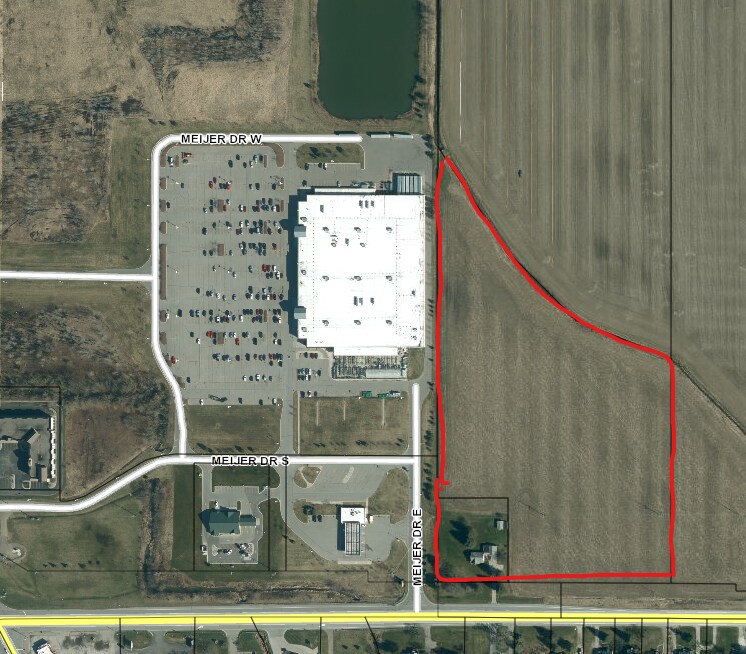 9555 Birch Run Rd, Birch Run, MI for Sale