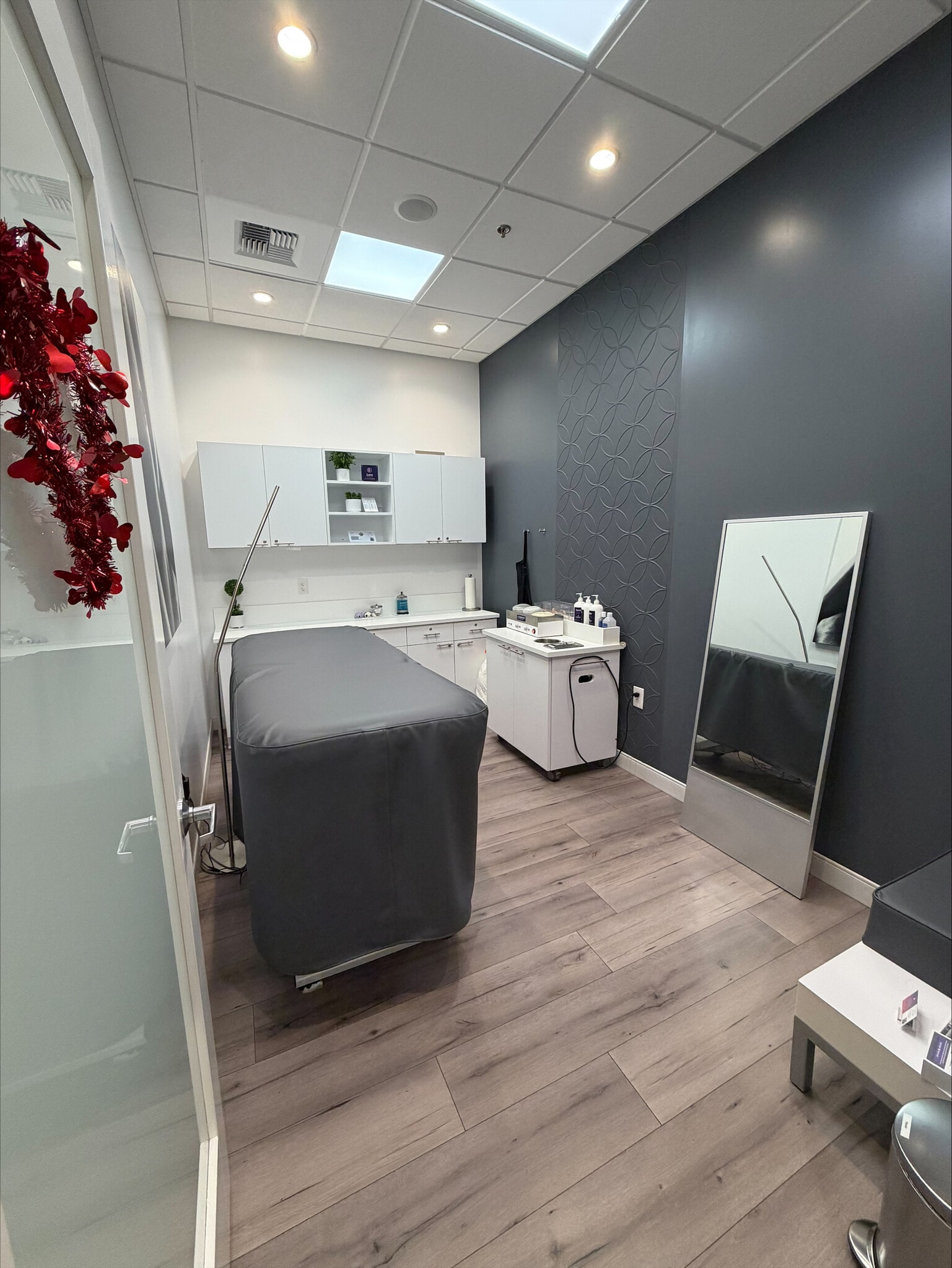 8929 Madison Ave, Fair Oaks, CA for Rent