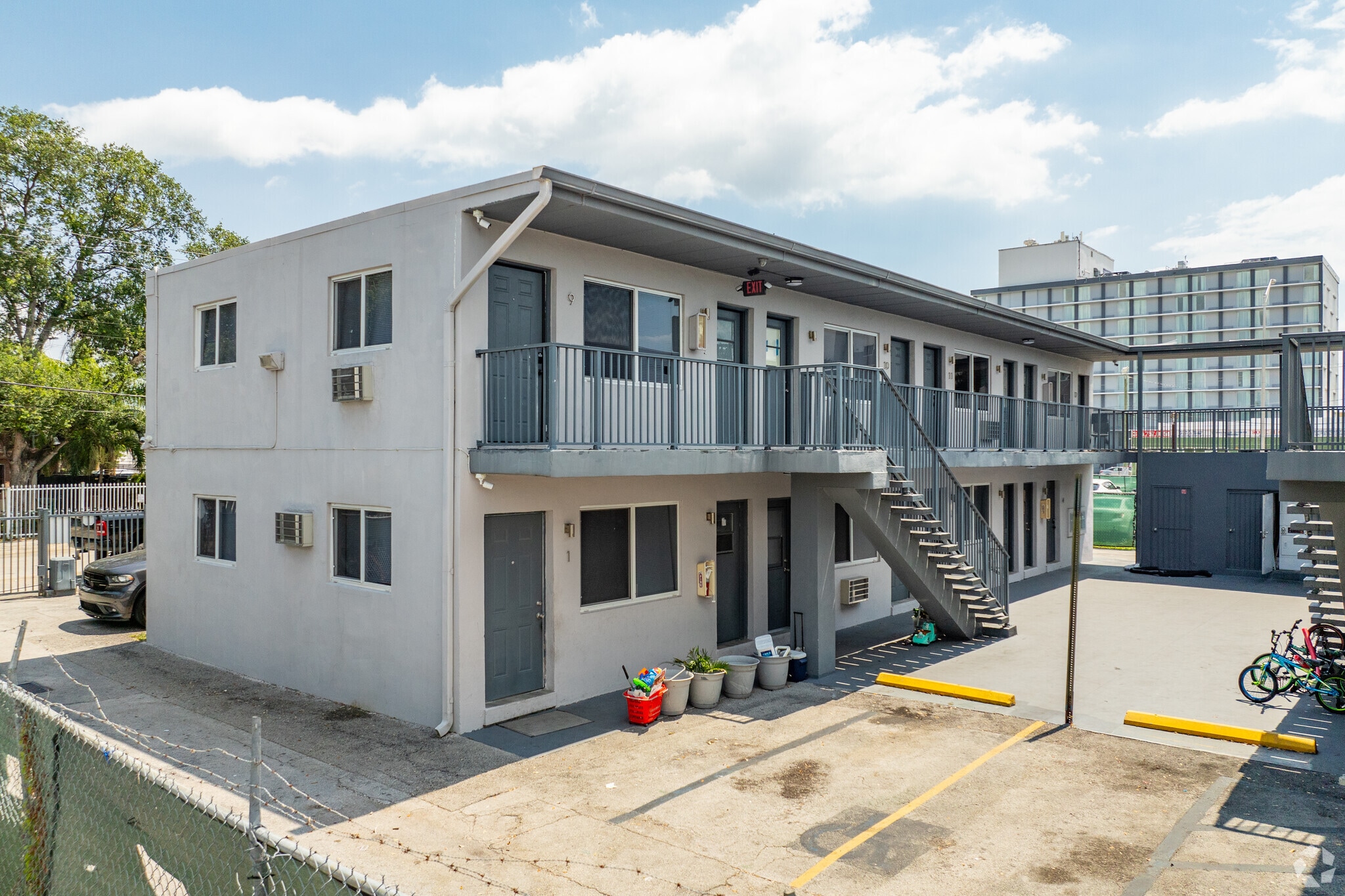 734 NW 80th St, Miami, FL for Sale