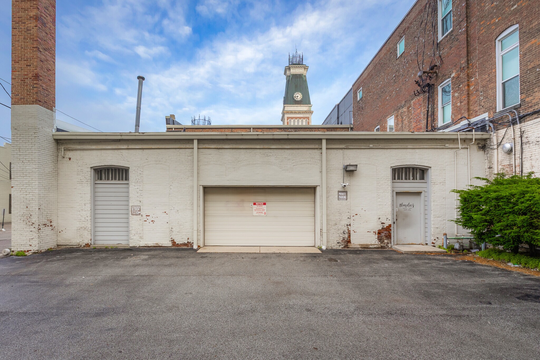 231 Washington St, Columbus, IN for Rent
