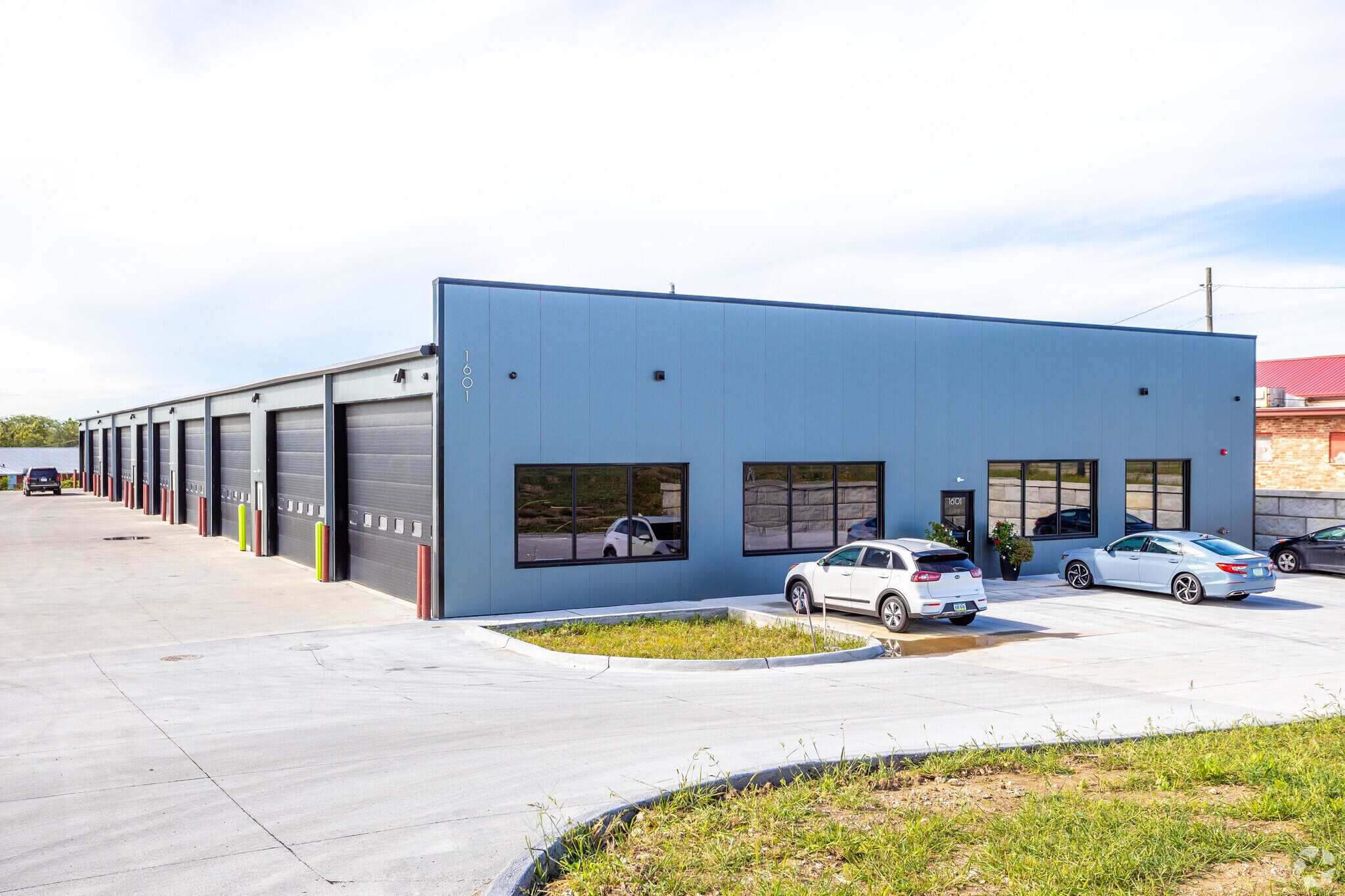 1601 E Army Post Rd, Des Moines, IA for Rent