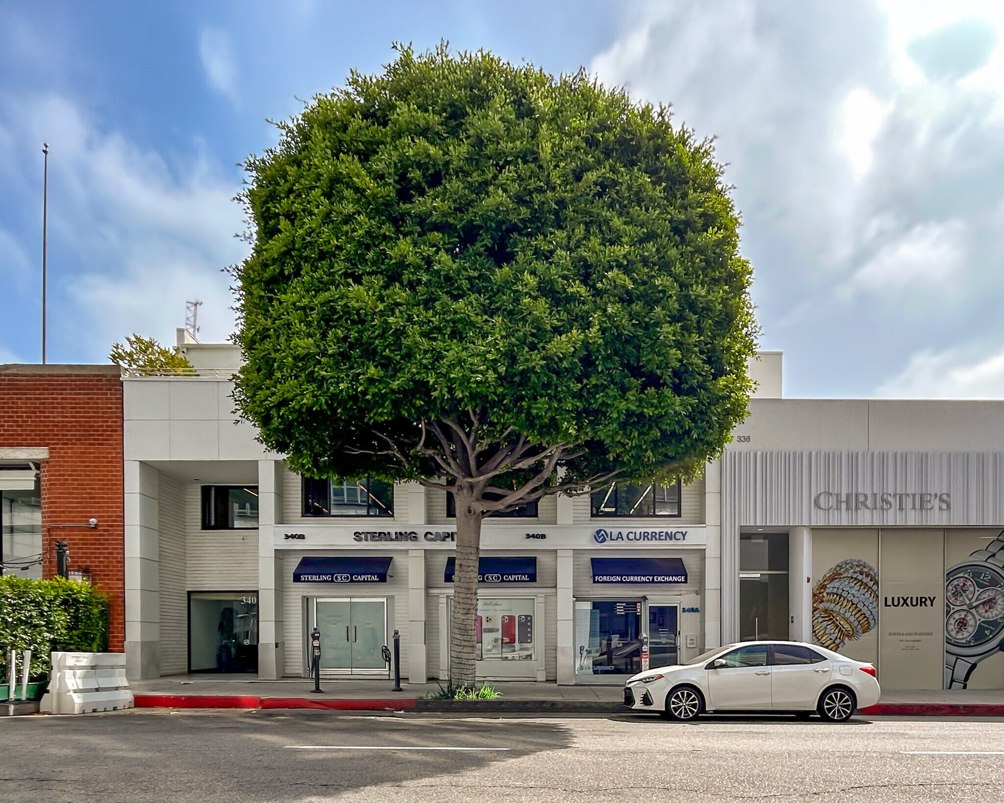 340 N Camden Dr, Beverly Hills, CA for Rent
