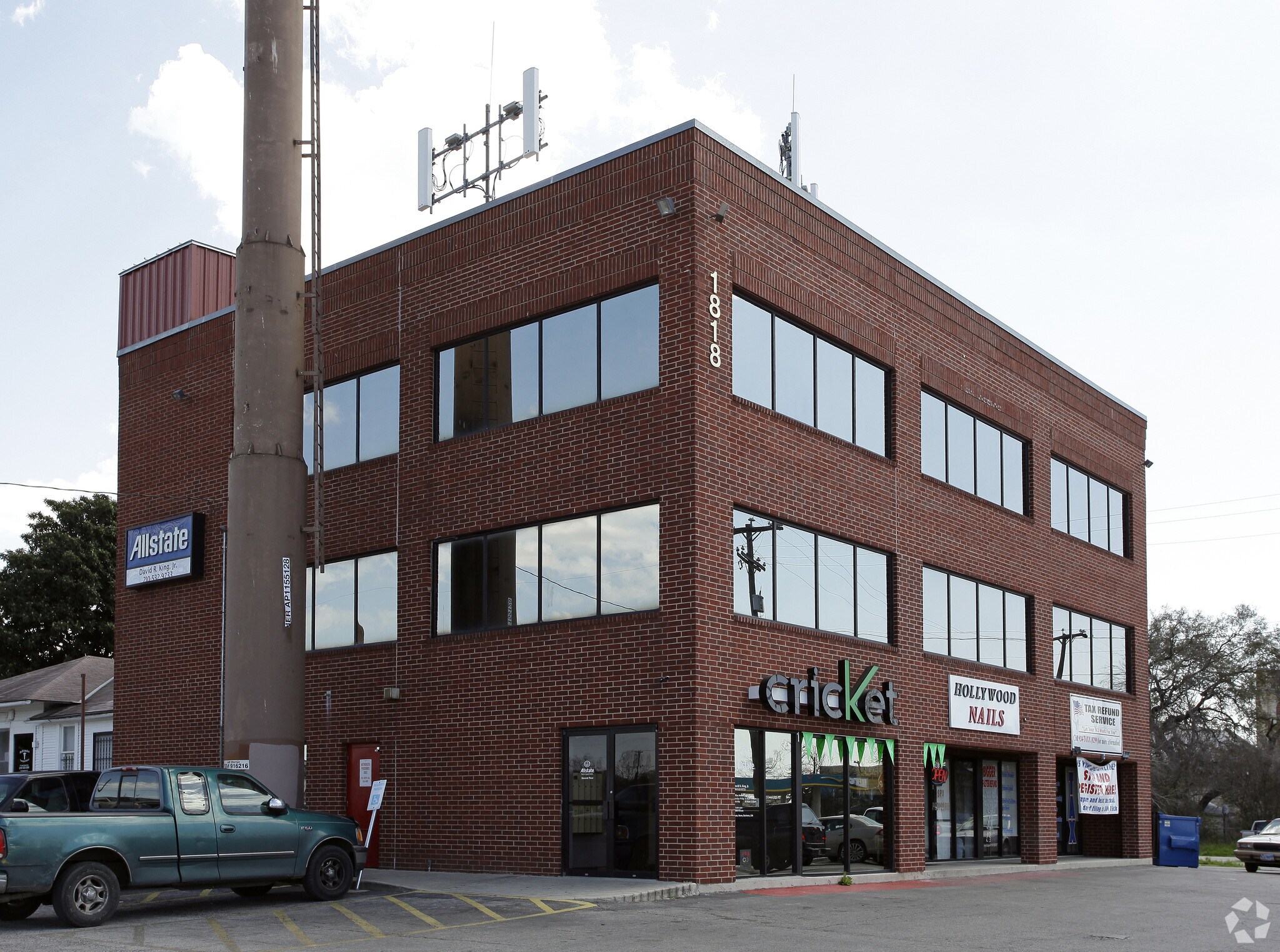 1818 S New Braunfels Ave, San Antonio, TX for Rent