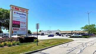 Middletown, RI Retail - 1360 W Main Rd