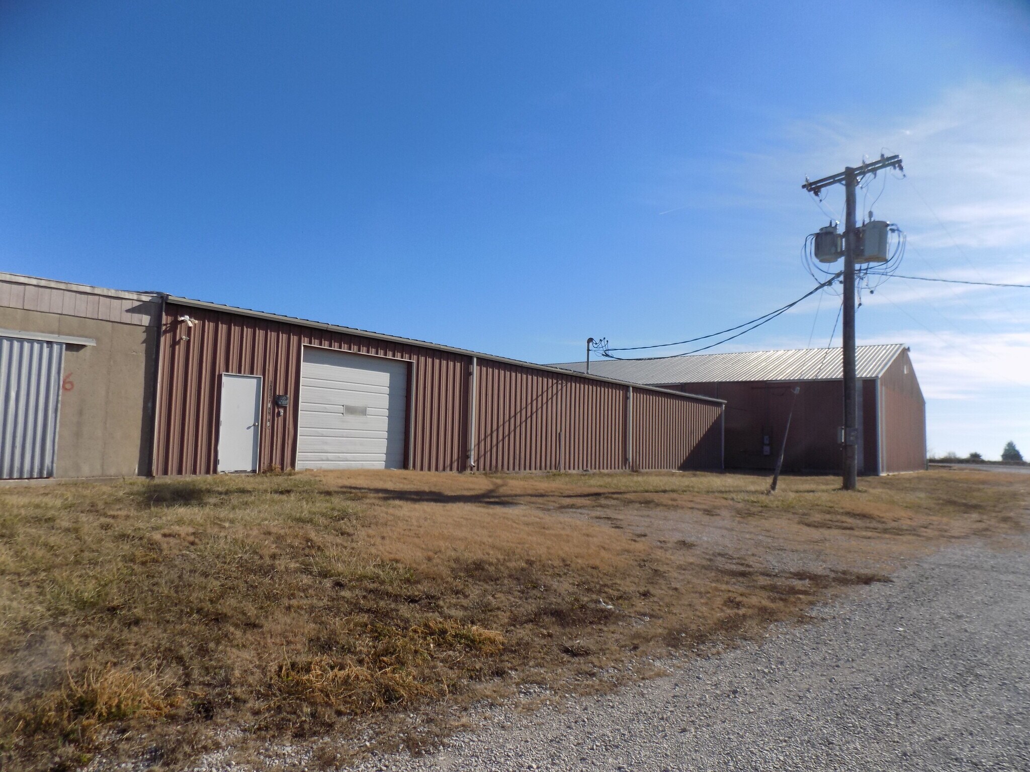 36450 Frontage Rd, Edgerton, KS for Sale