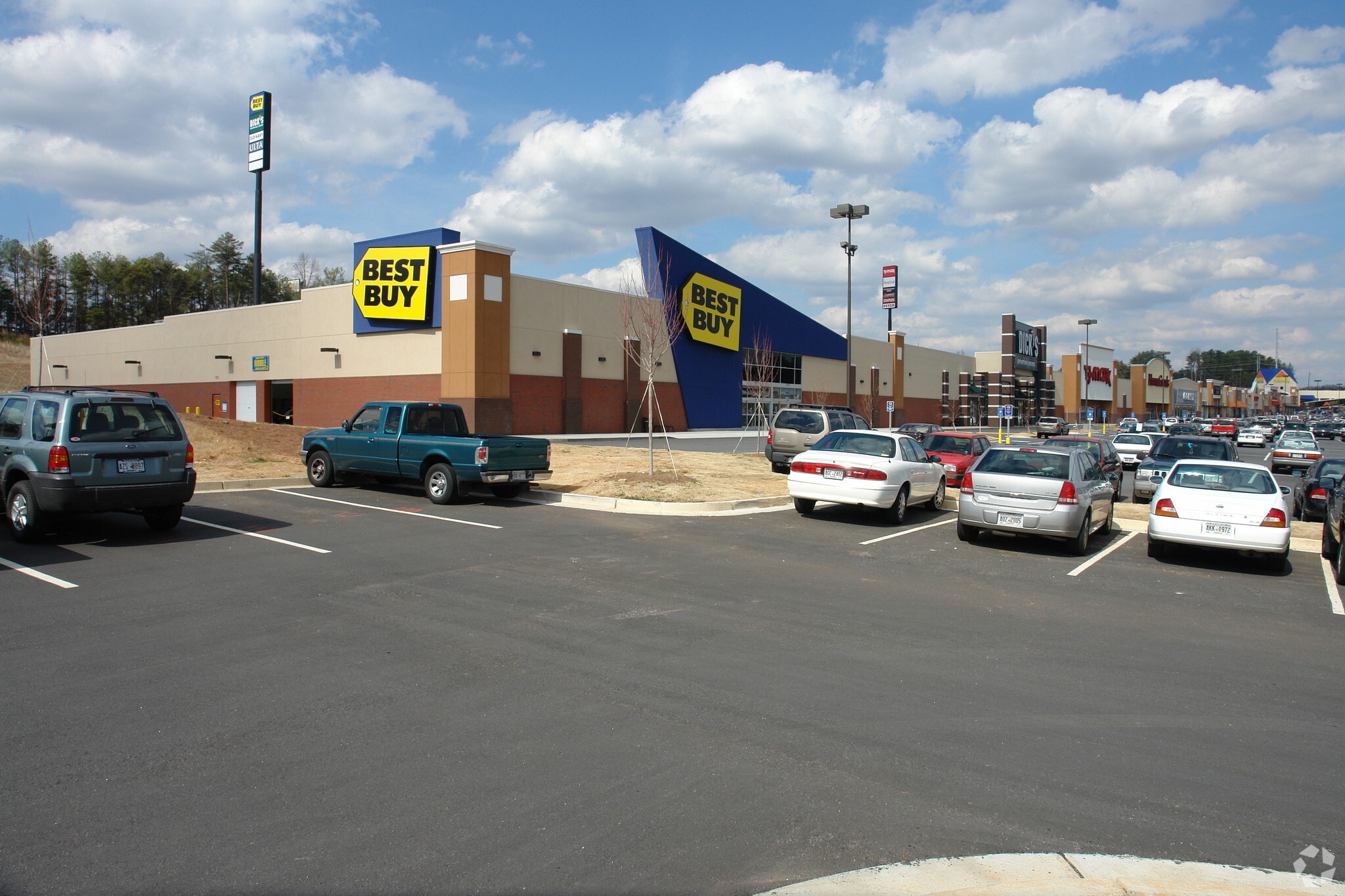 2085-2425 Market Place Blvd, Cumming, GA for Rent