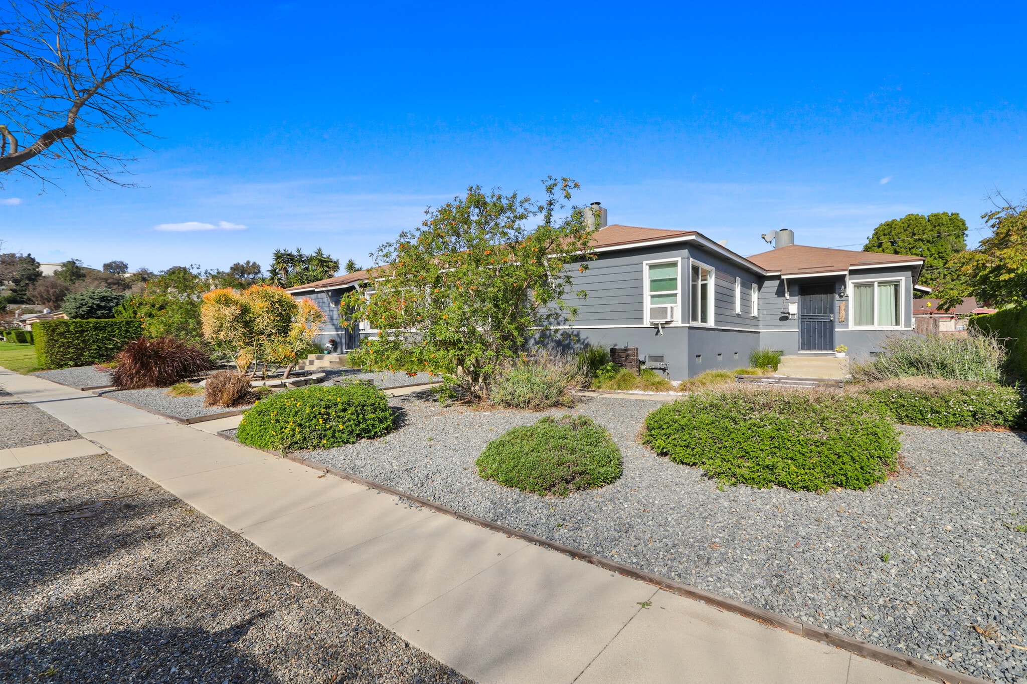 4201 E Jacinto Way, Long Beach, CA for Sale