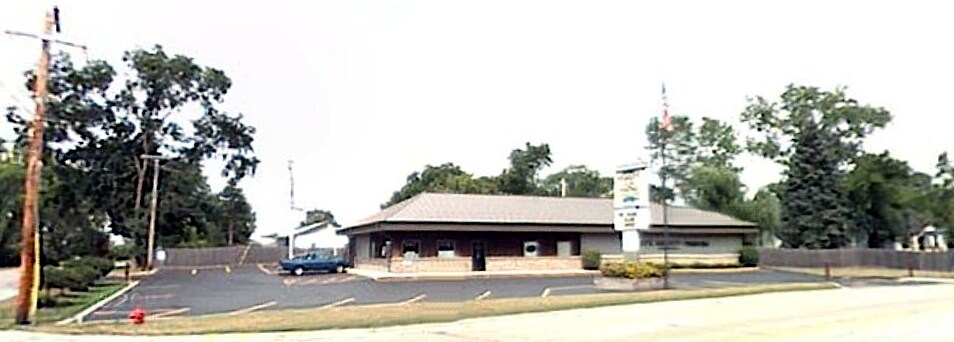 1550 Green Bay Rd, North Chicago, IL for Sale