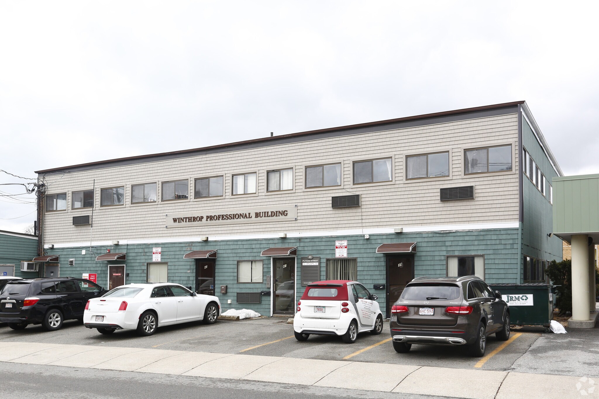 39-43 Putnam St, Winthrop, MA for Rent