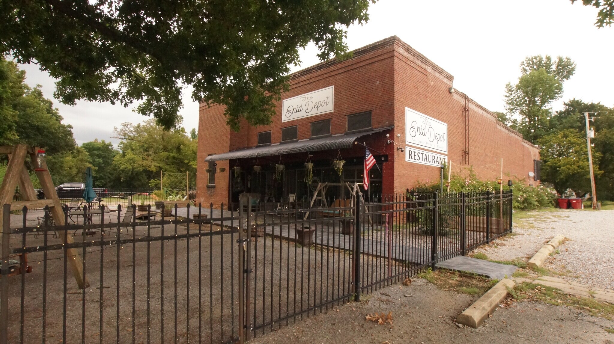 1027 Jackson Ave, Enid, MS for Sale
