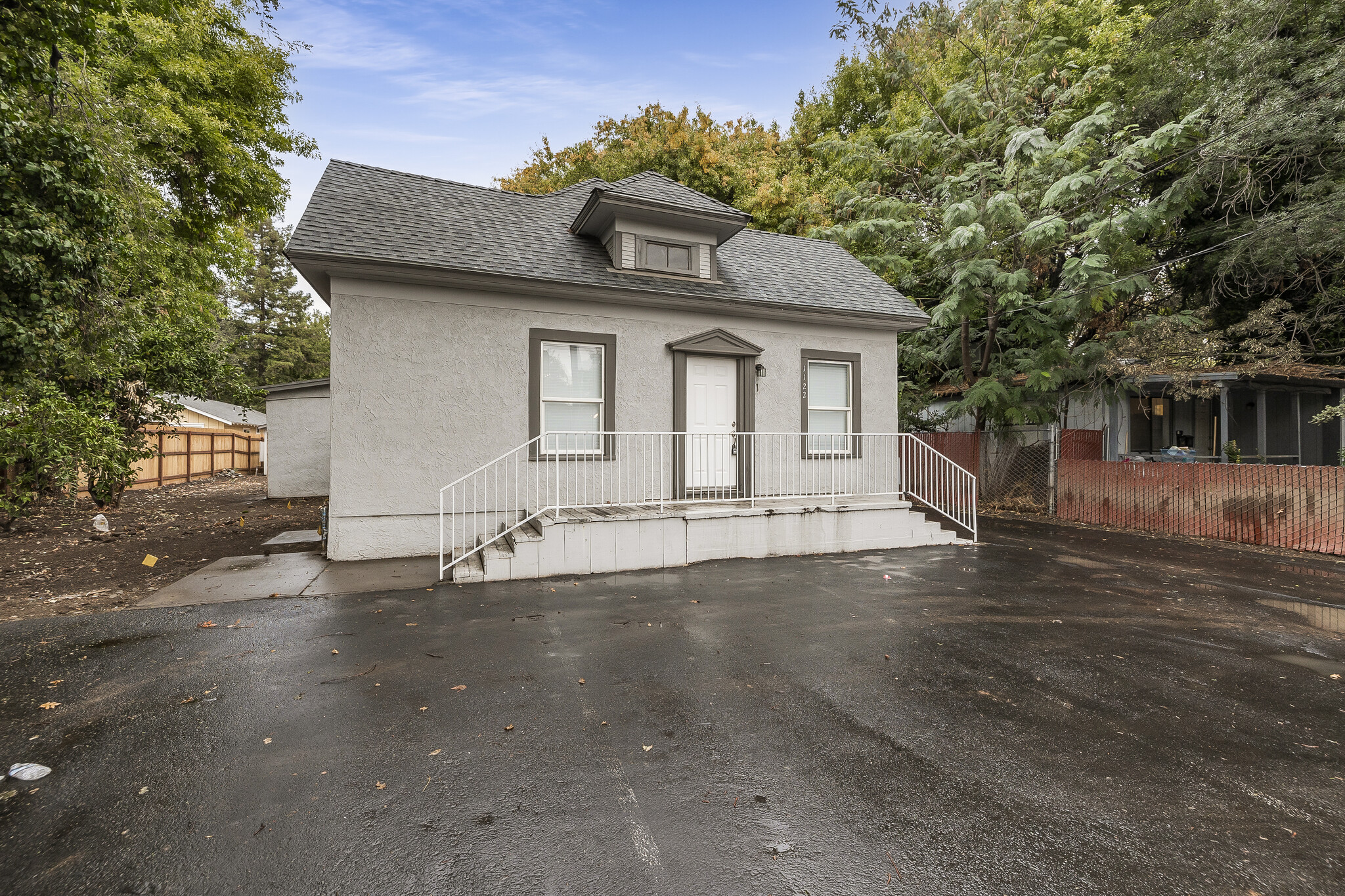 1122 Stewart Ave, Chico, CA for Sale