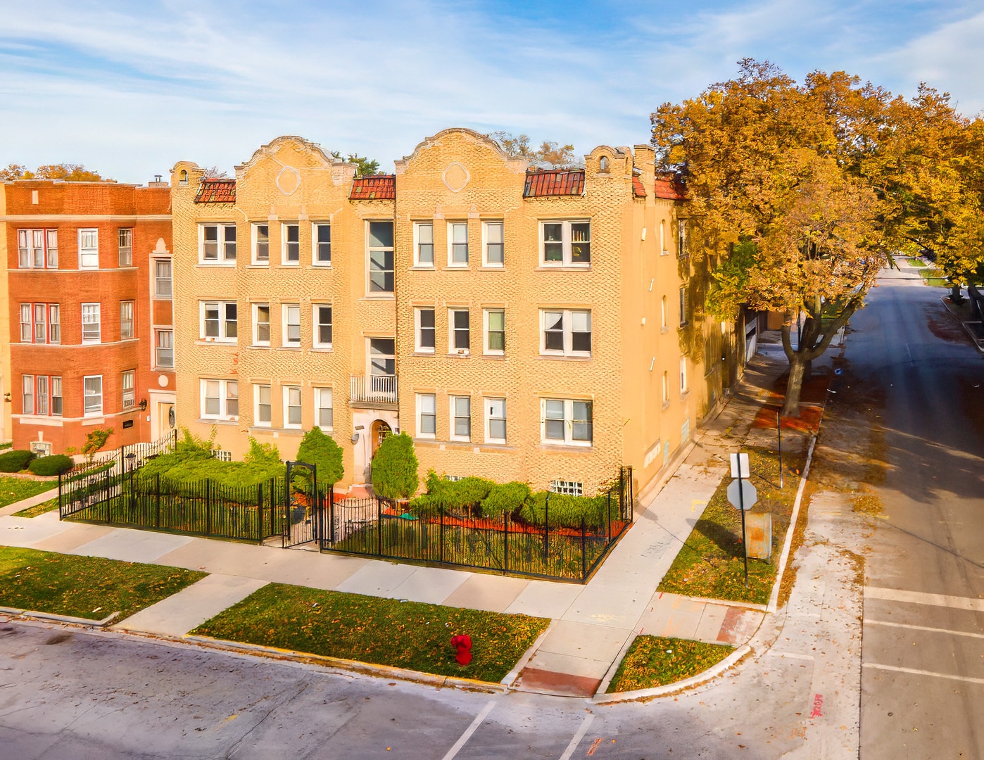 1906 E 86th st, Chicago, IL for Sale